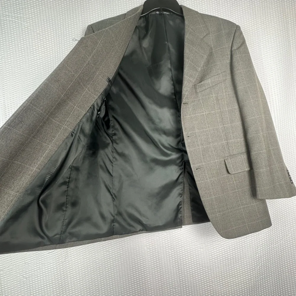 Kilburne And Finch classic men
